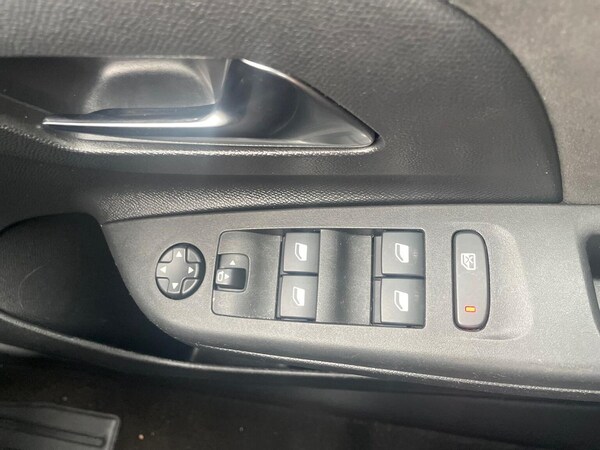 Used Vauxhall Corsa 2023 for sale - 76107148: Photo 21