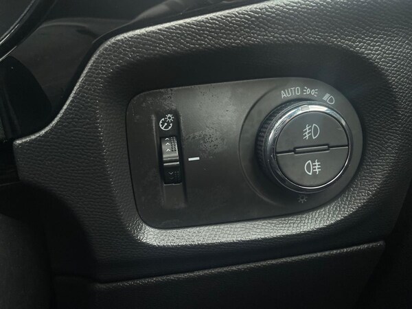 Used Vauxhall Corsa 2023 for sale - 76107148: Photo 22