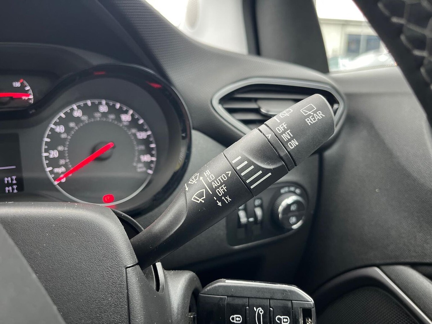 Used Vauxhall Crossland X 2020 for sale - 76504940: Photo 25