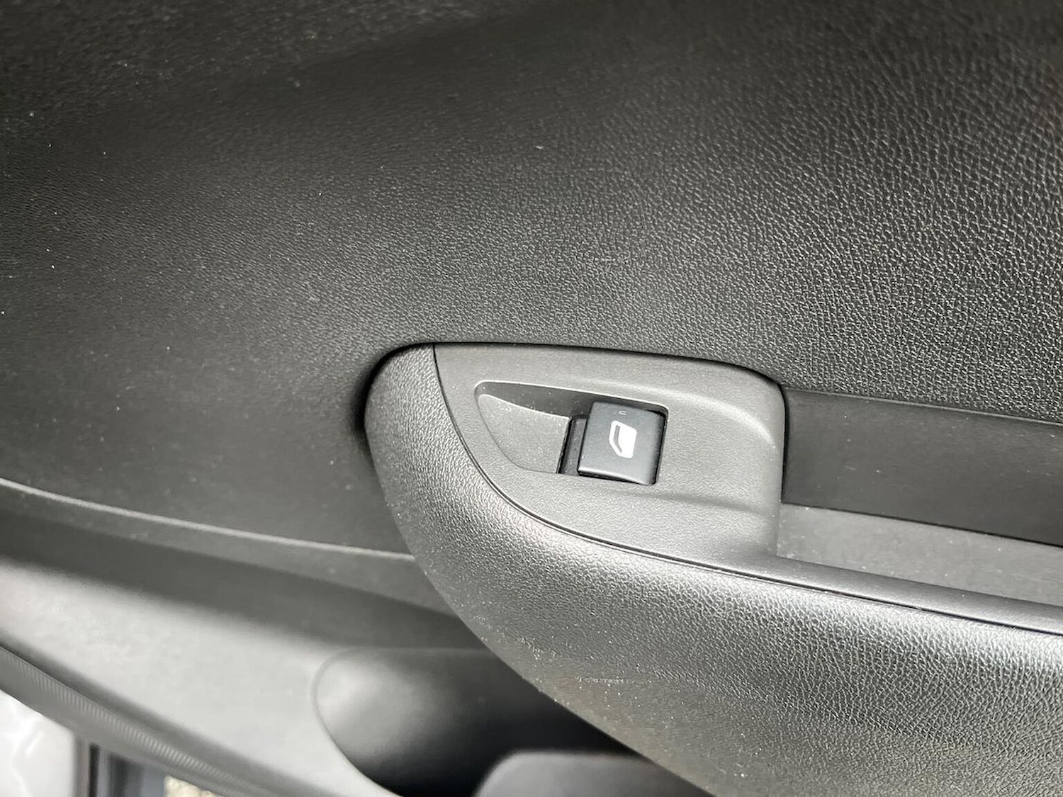 Used Vauxhall Crossland X 2020 for sale - 76504940: Photo 35