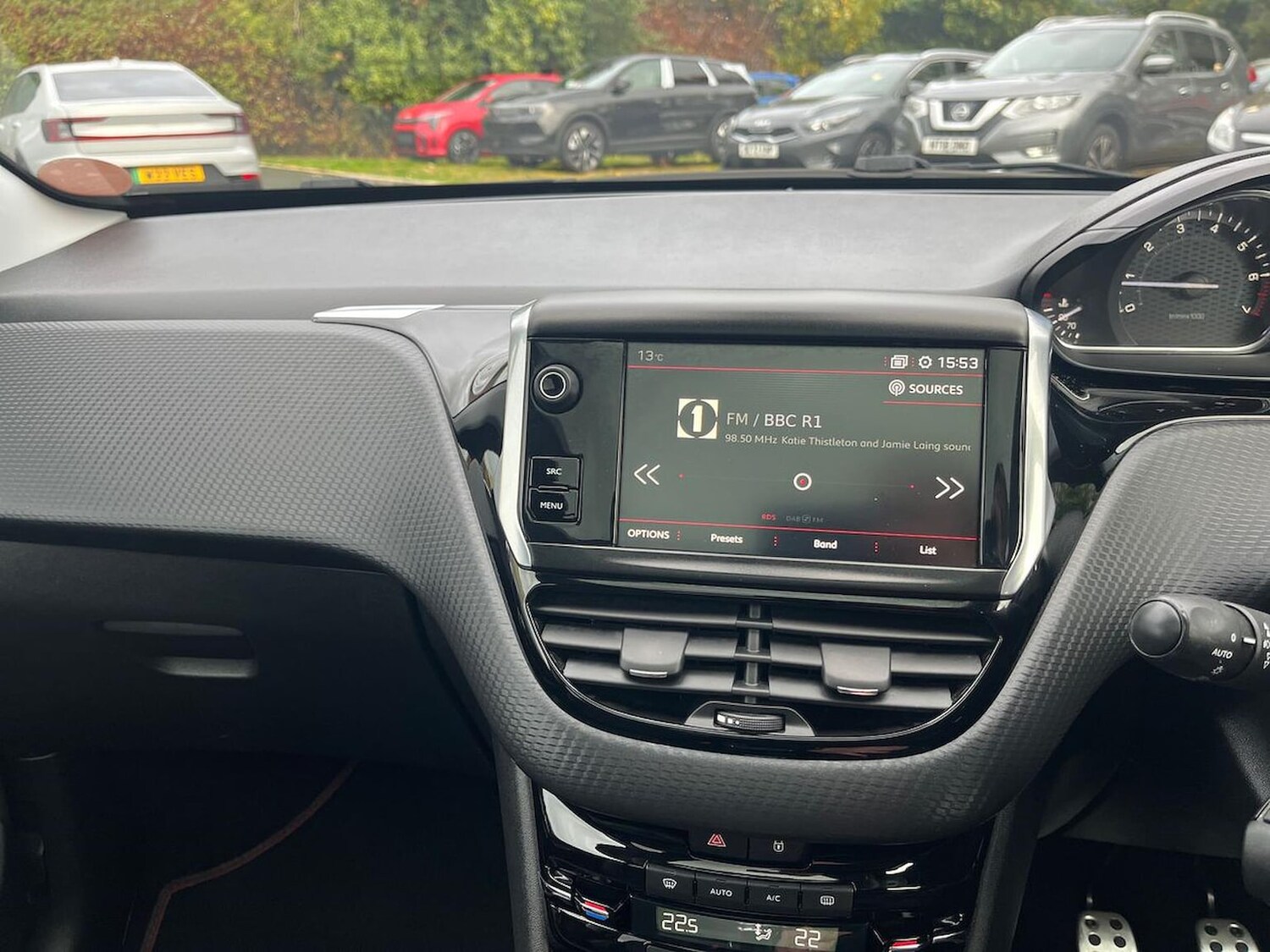 Used Peugeot 2008 2019 for sale - 76335169: Photo 11