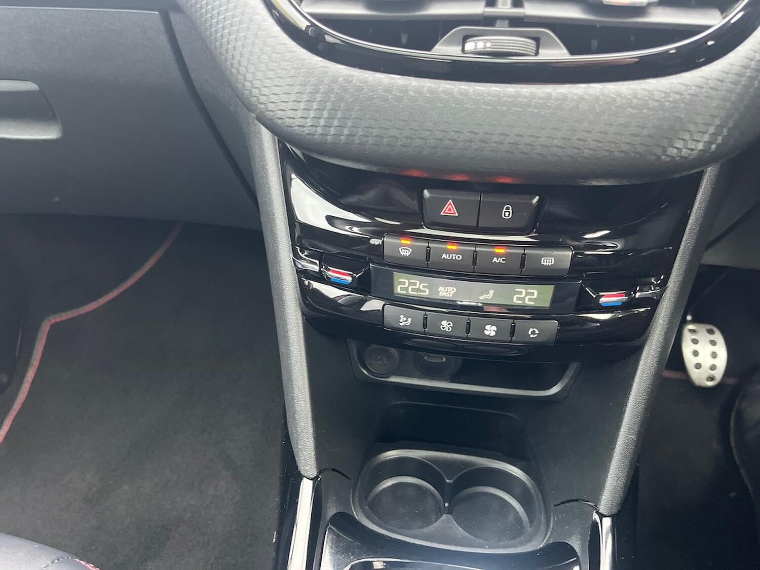 Used Peugeot 2008 2019 for sale - 76335169: Photo 12