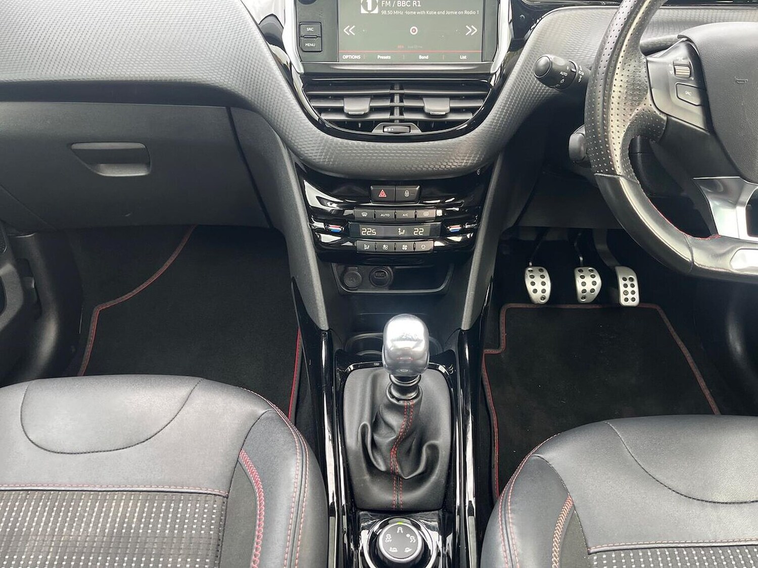 Used Peugeot 2008 2019 for sale - 76335169: Photo 13