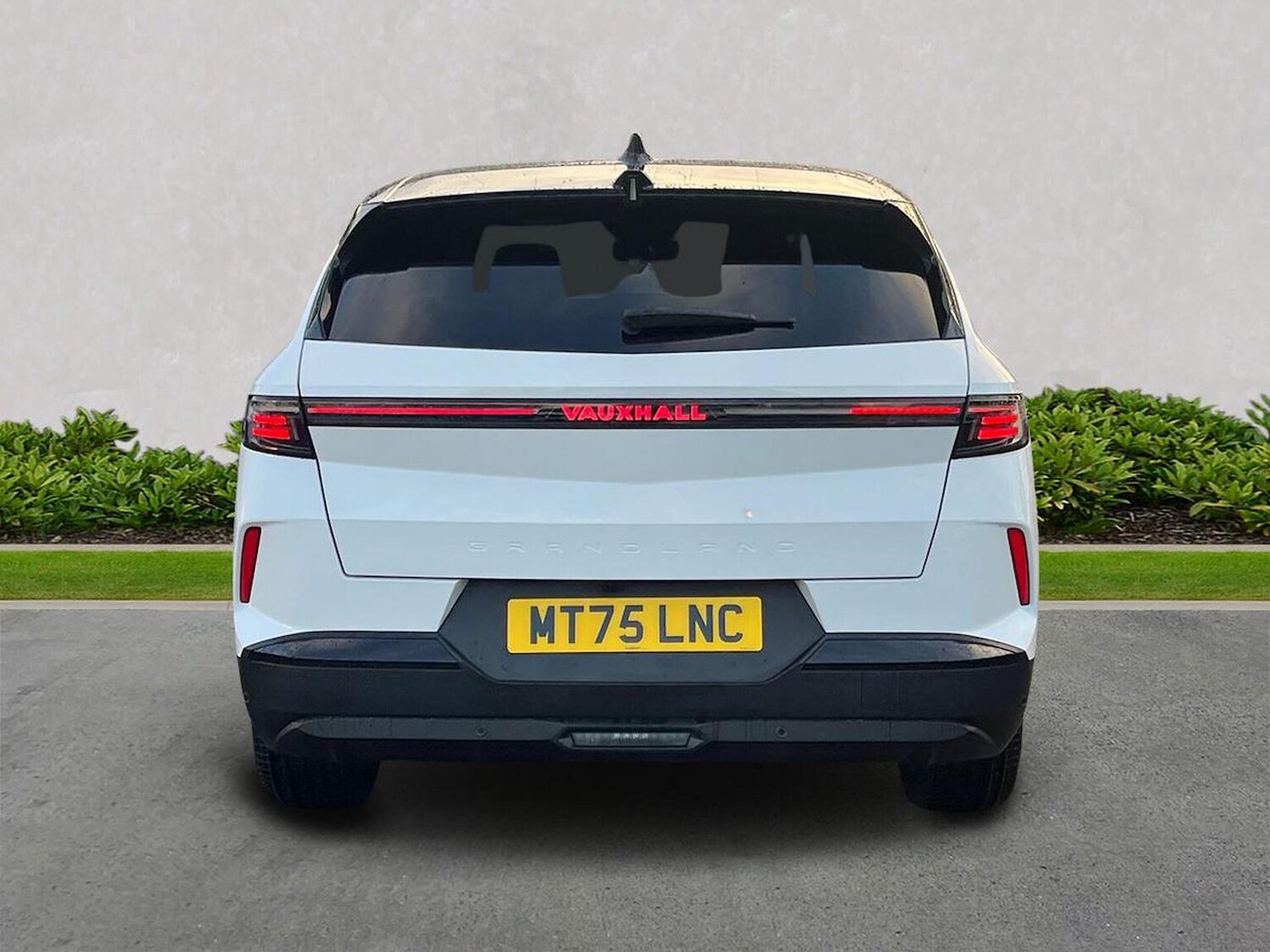 Used Vauxhall Grandland 2025 for sale - 76340570: Photo 4