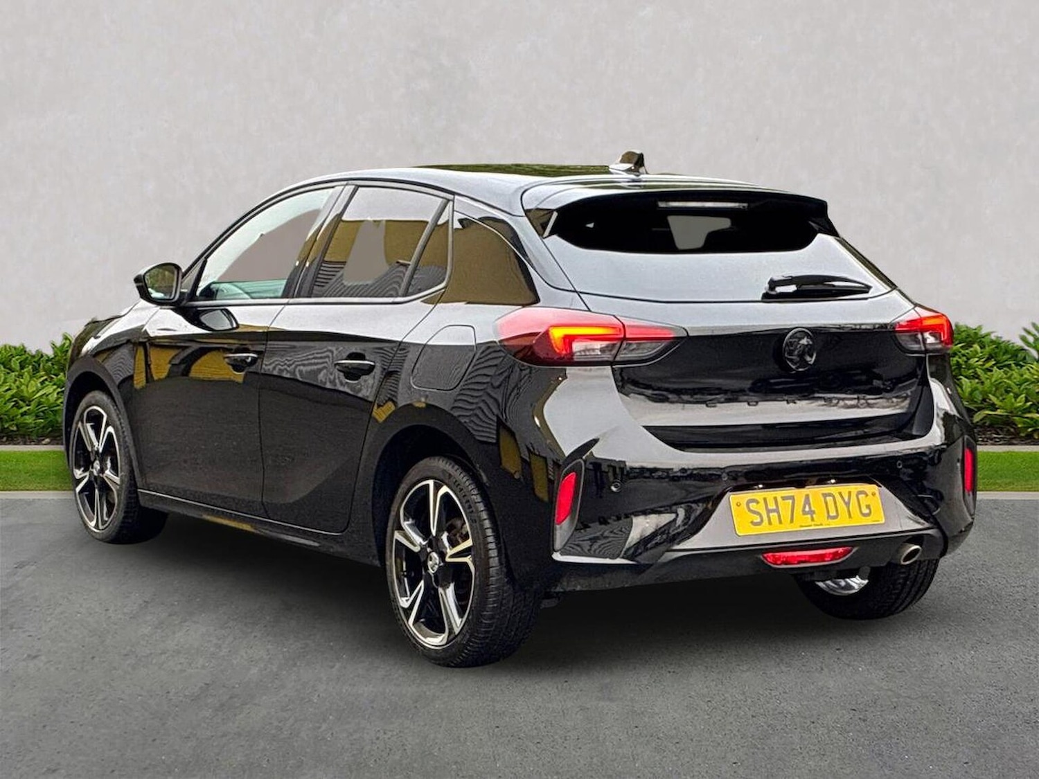 Used Vauxhall Corsa 2024 for sale - 77797001: Photo 2