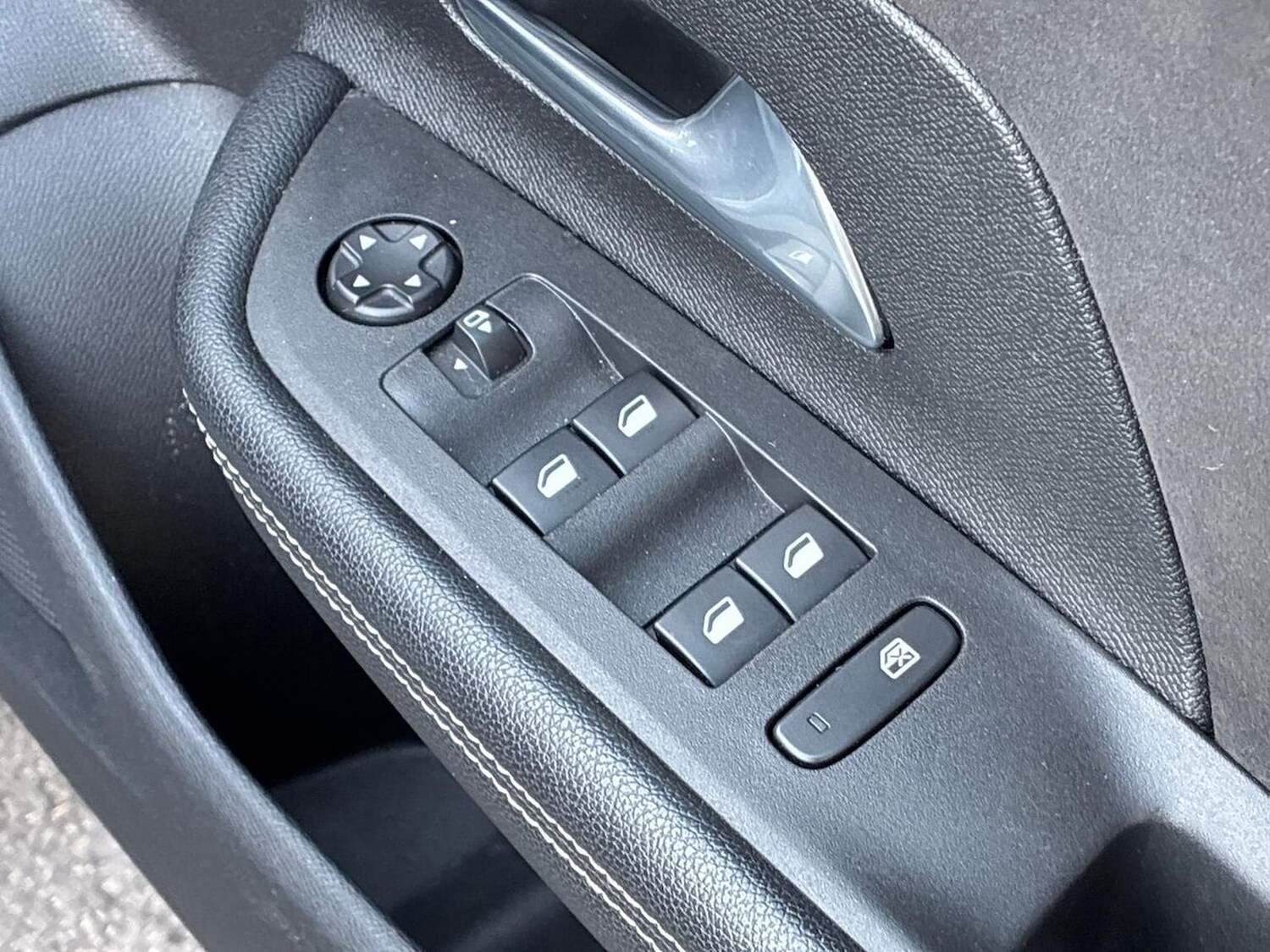 Used Vauxhall Mokka 2023 for sale - 78218668: Photo 21