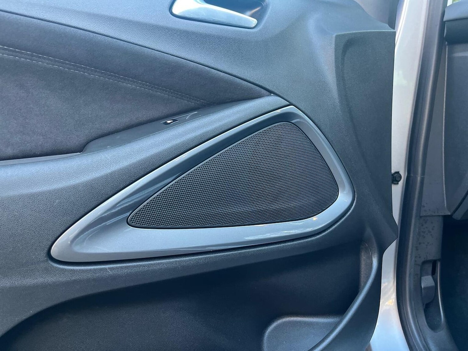 Used Vauxhall Crossland 2022 for sale - 76638887: Photo 30