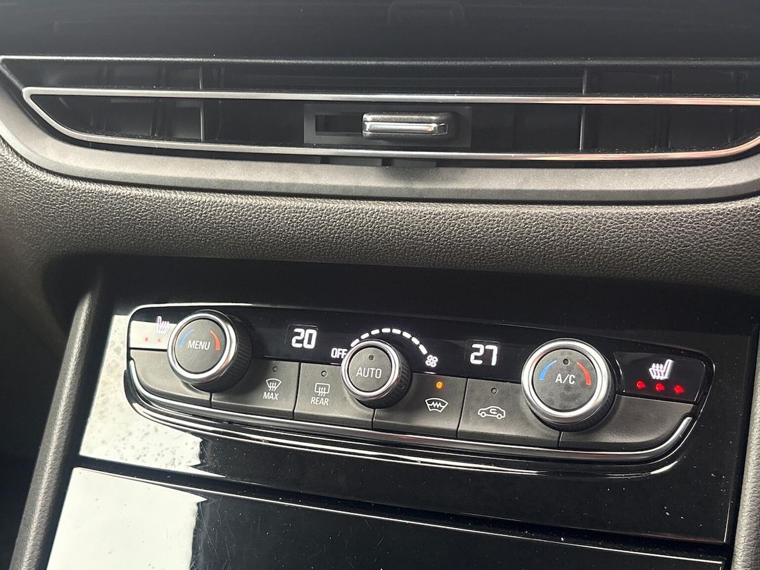 Used Vauxhall Grandland 2023 for sale - 77555341: Photo 12