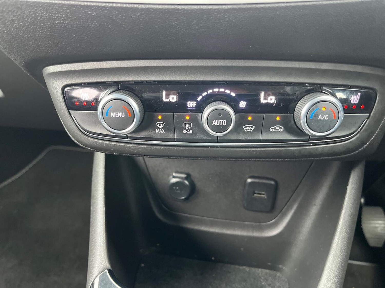 Used Vauxhall Crossland 2021 for sale - 76594677: Photo 12