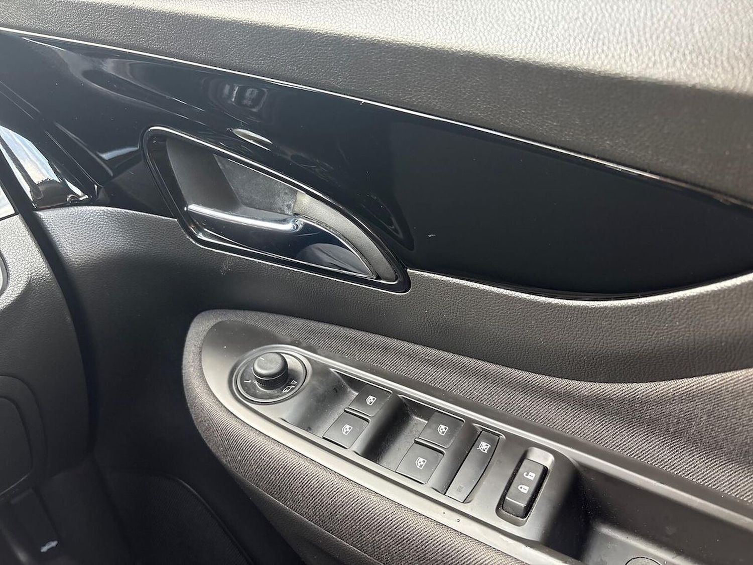 Used Vauxhall Mokka X 2019 for sale - 76174230: Photo 21