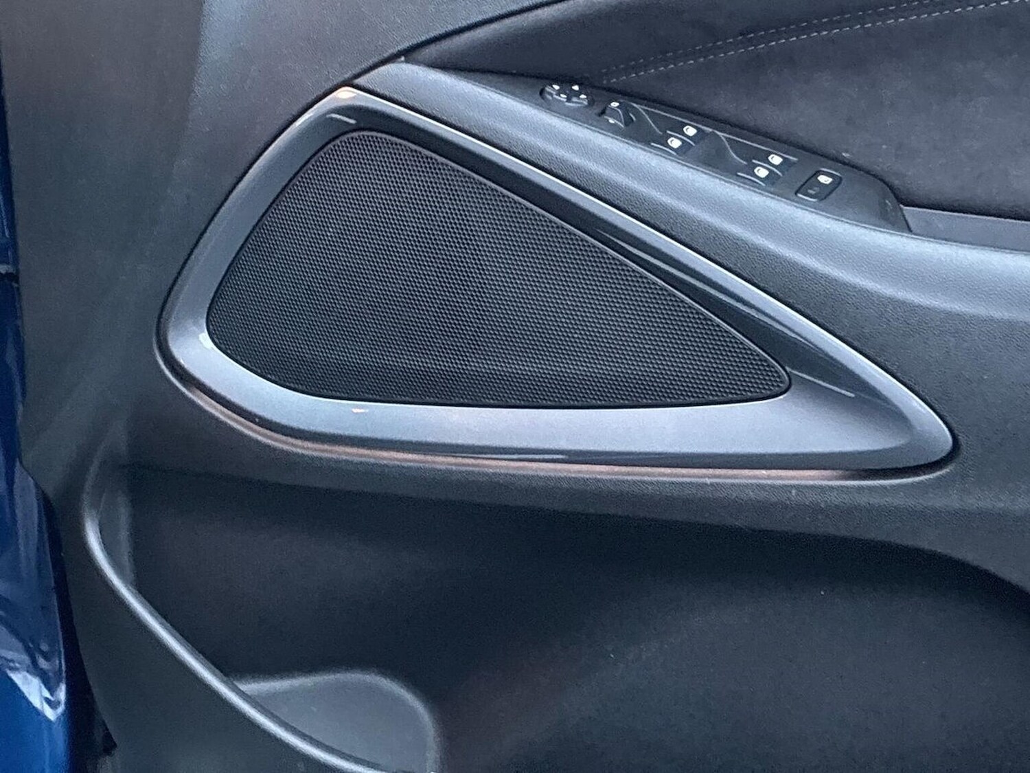 Used Vauxhall Crossland 2023 for sale - 77888617: Photo 30