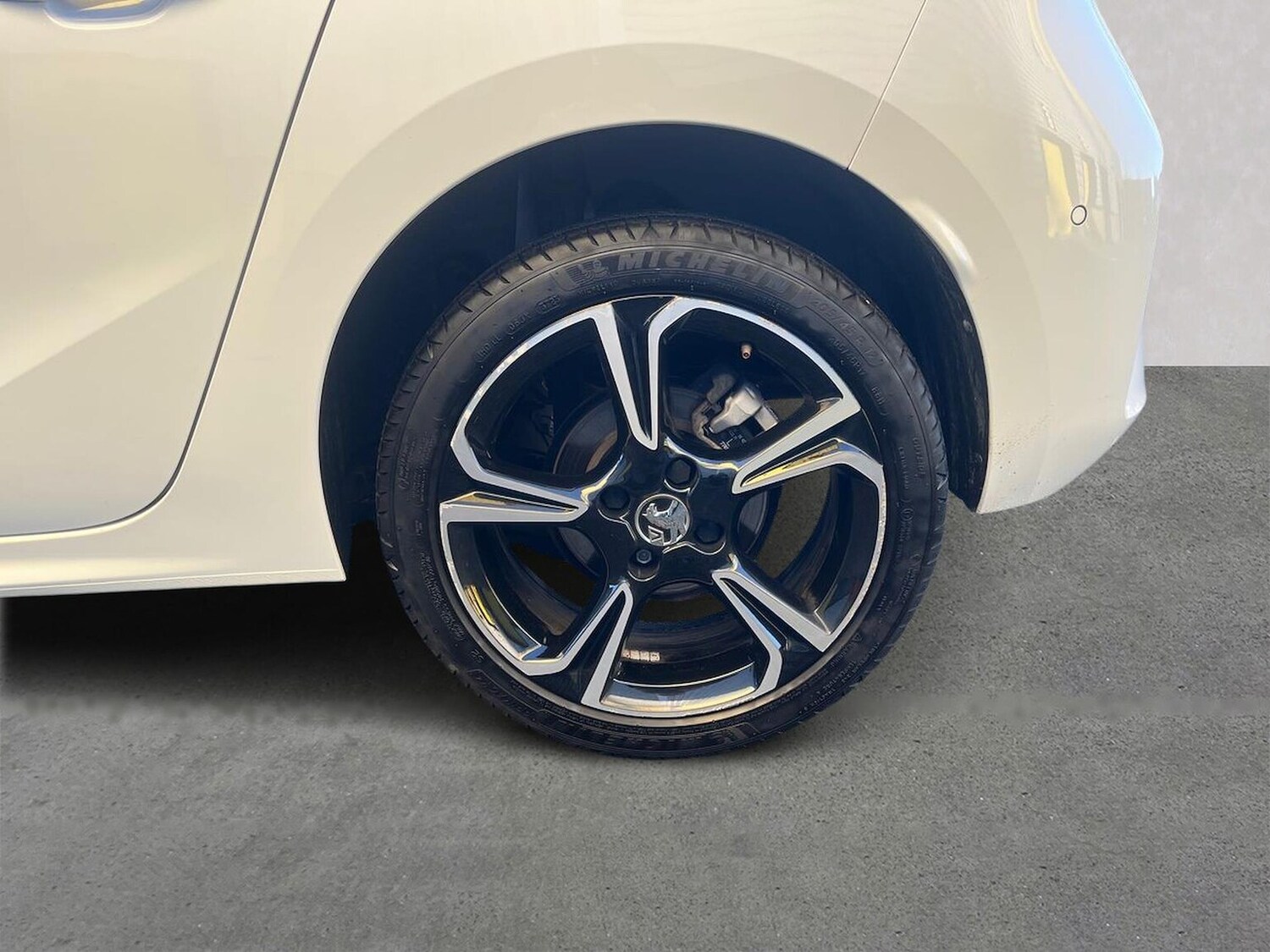 Used Vauxhall Corsa 2023 for sale - 76699460: Photo 6