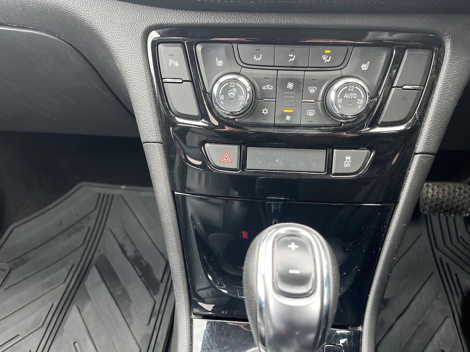 Used Vauxhall Mokka X 2017 for sale - 76418186: Photo 22