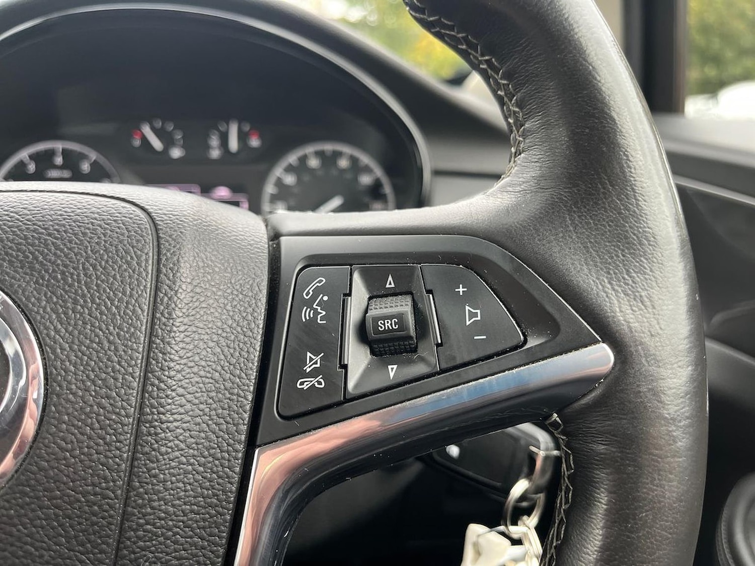 Used Vauxhall Mokka X 2017 for sale - 76418186: Photo 26