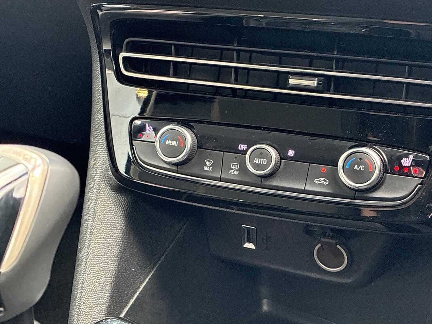 Used Vauxhall Mokka 2022 for sale - 78196427: Photo 12