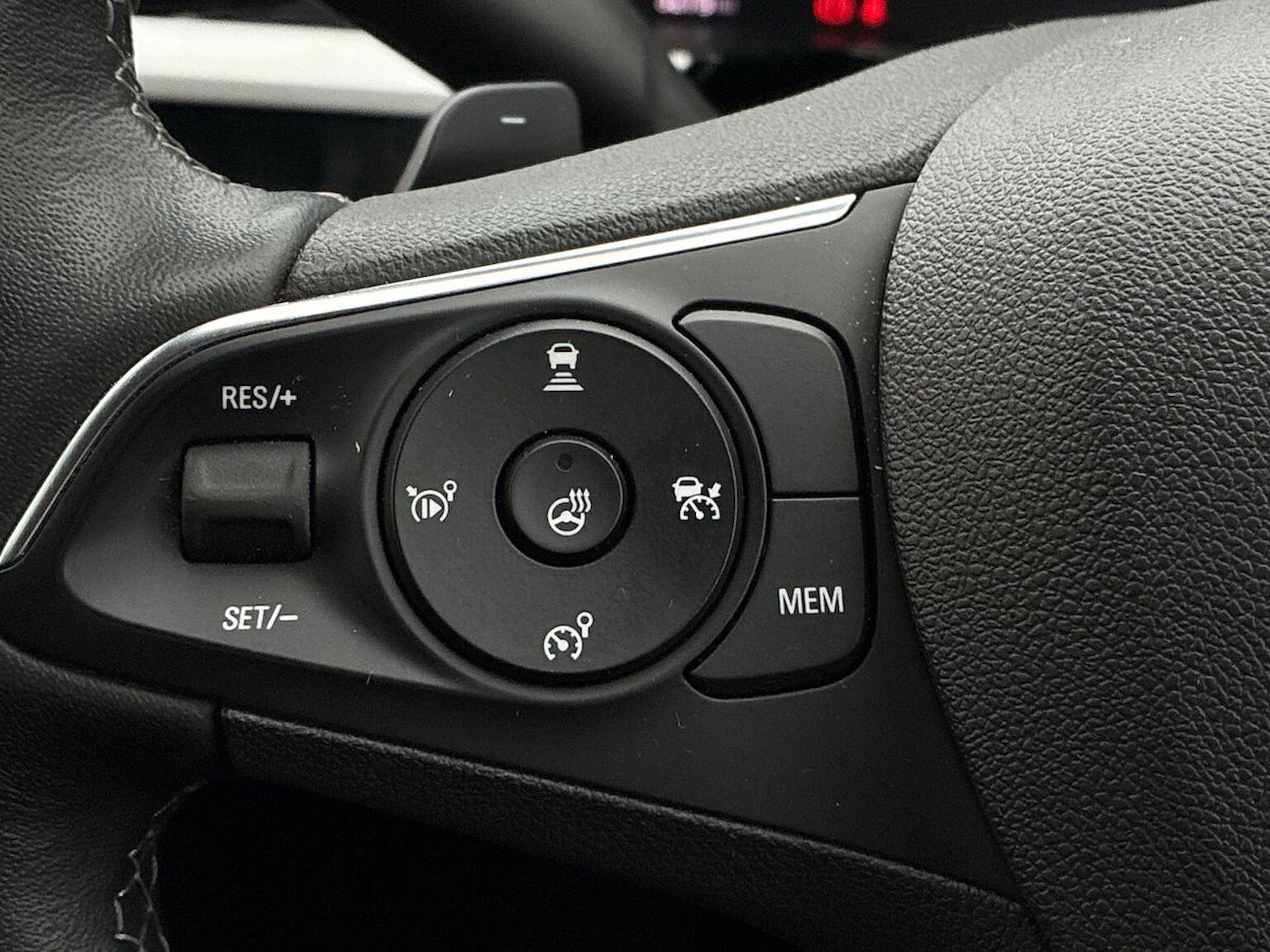 Used Vauxhall Grandland 2023 for sale - 77973977: Photo 26