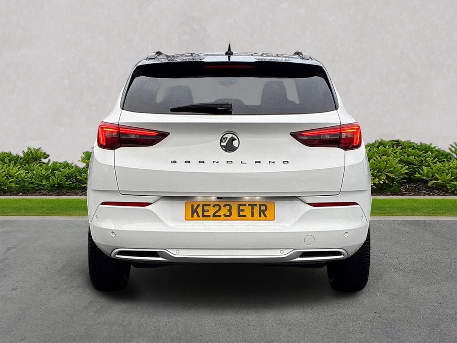 Used Vauxhall Grandland 2023 for sale - 77973977: Photo 4