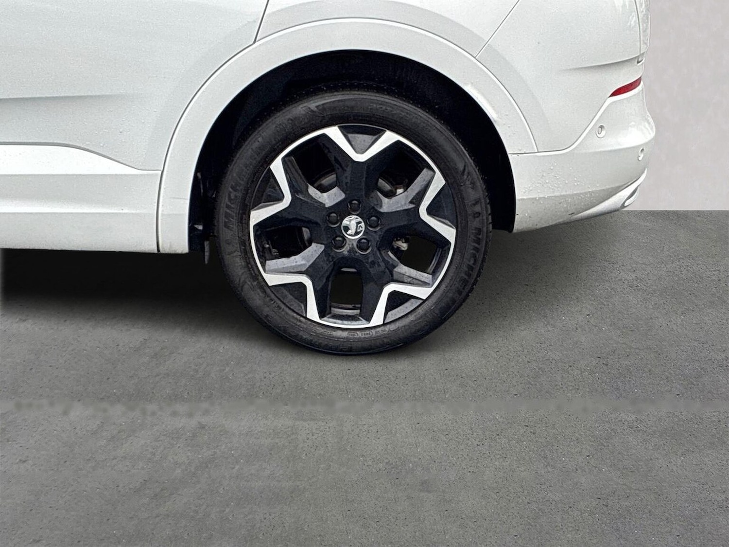 Used Vauxhall Grandland 2023 for sale - 77973977: Photo 6