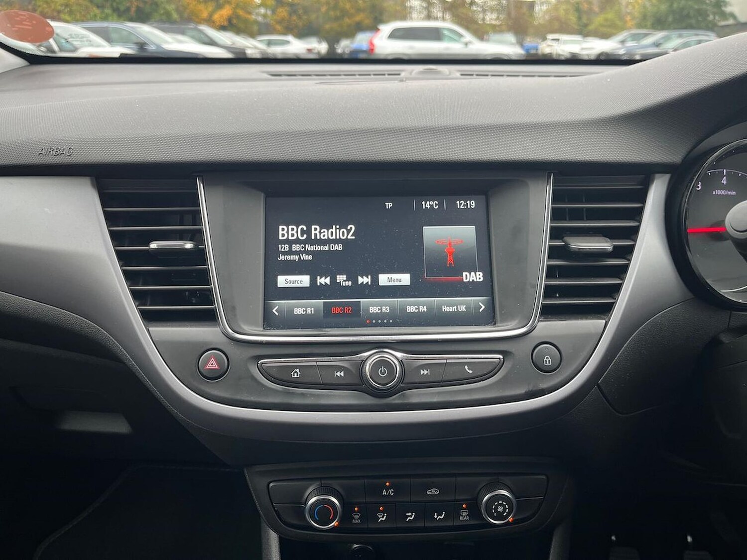 Used Vauxhall Crossland 2022 for sale - 76492396: Photo 11