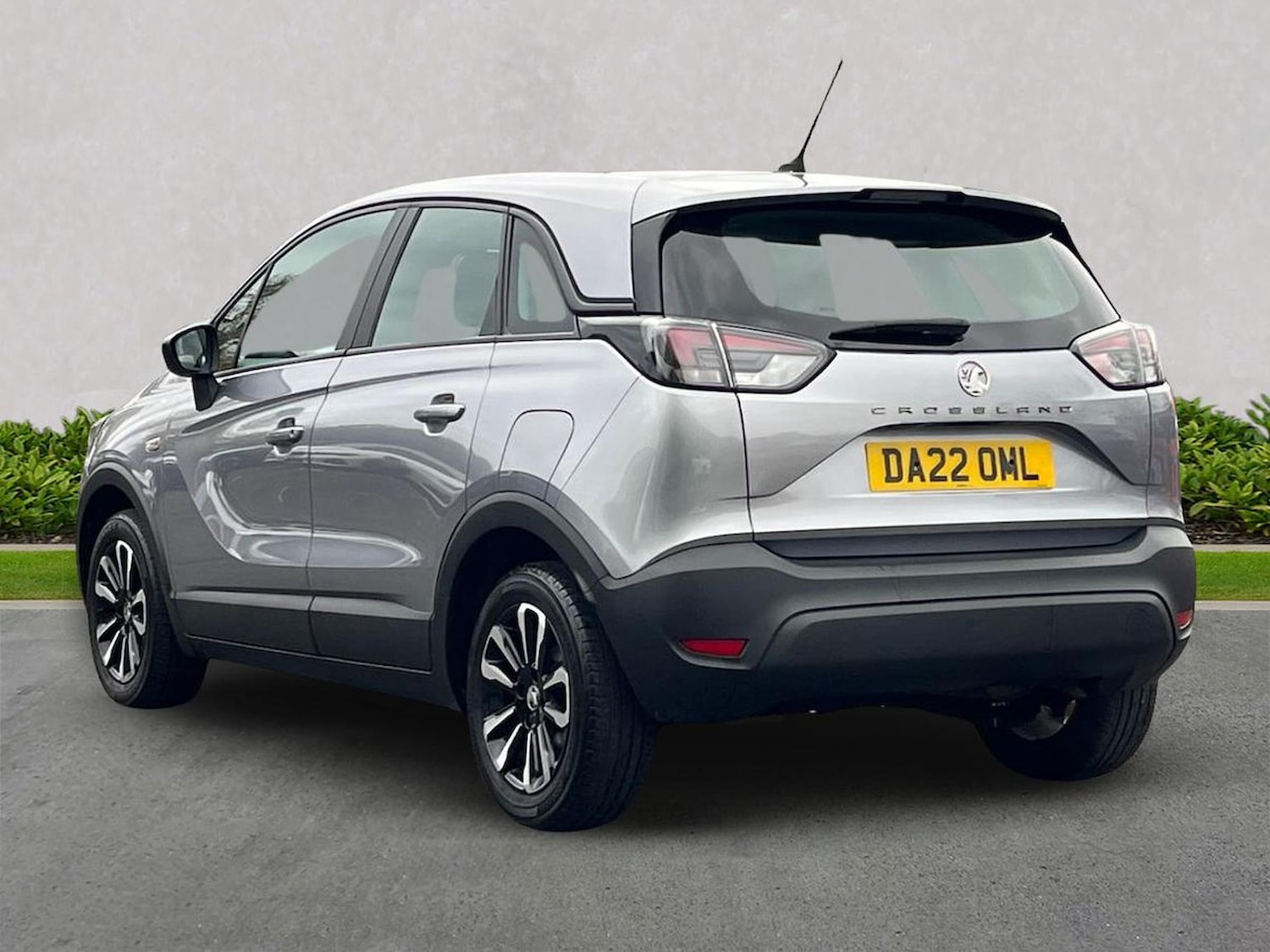 Used Vauxhall Crossland 2022 for sale - 76492396: Photo 2