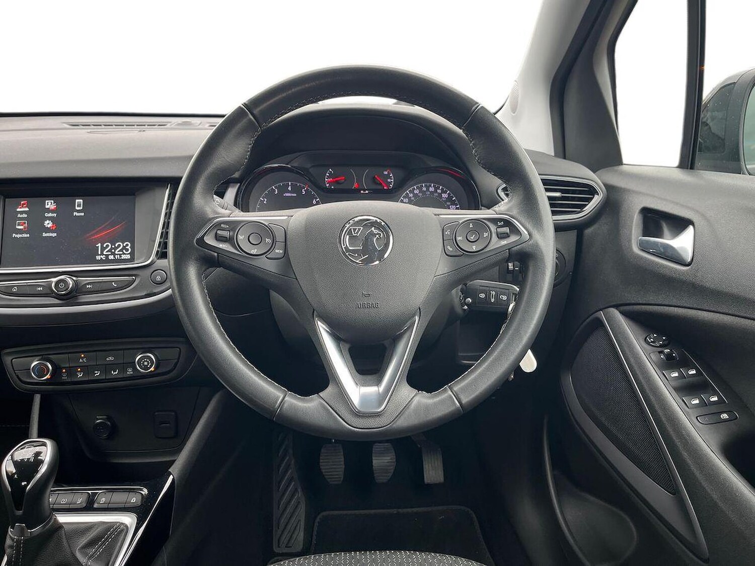 Used Vauxhall Crossland 2022 for sale - 76492396: Photo 9