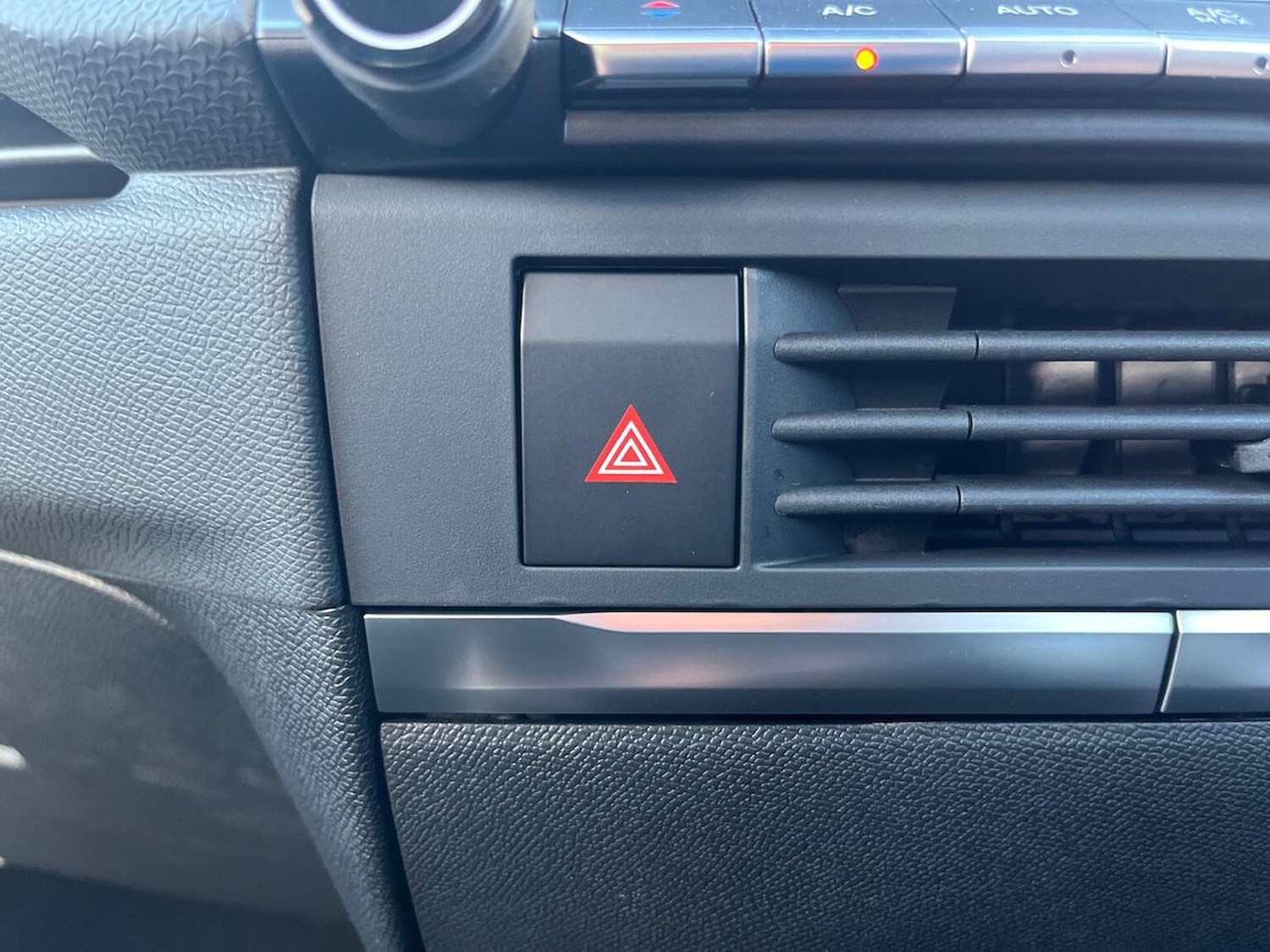 Used Vauxhall Astra 2025 for sale - 76565496: Photo 22