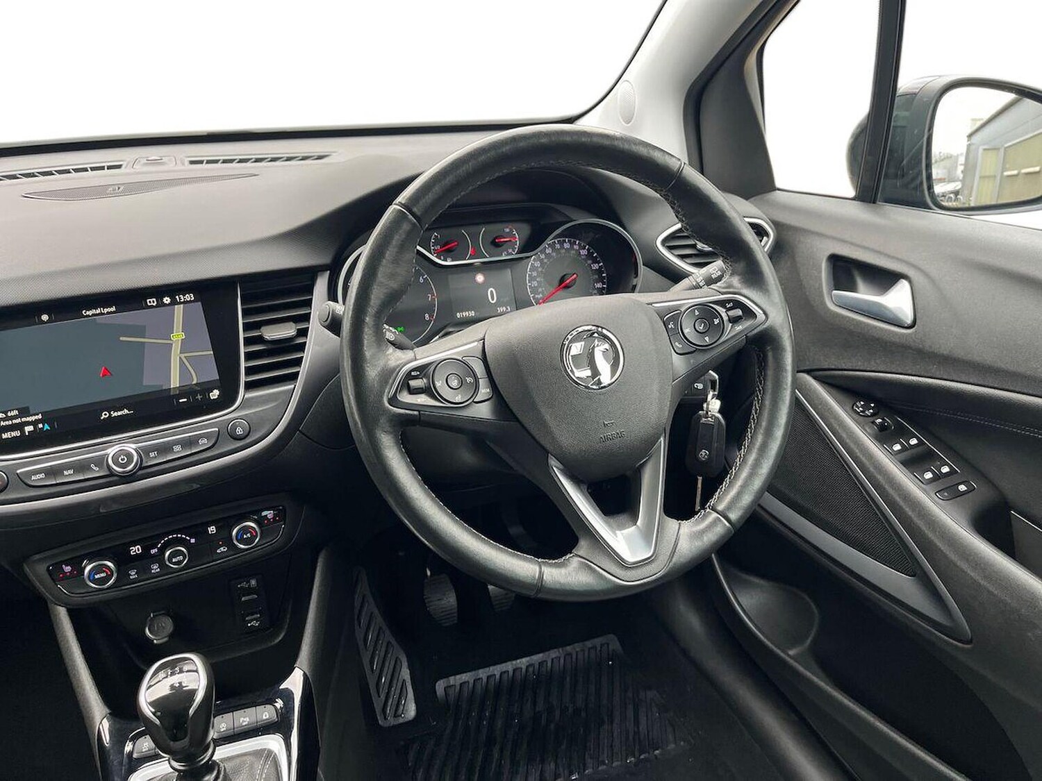 Used Vauxhall Crossland 2022 for sale - 76693405: Photo 15