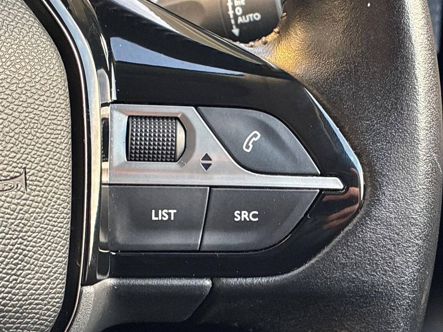 Used Peugeot 208 2020 for sale - 77822121: Photo 23