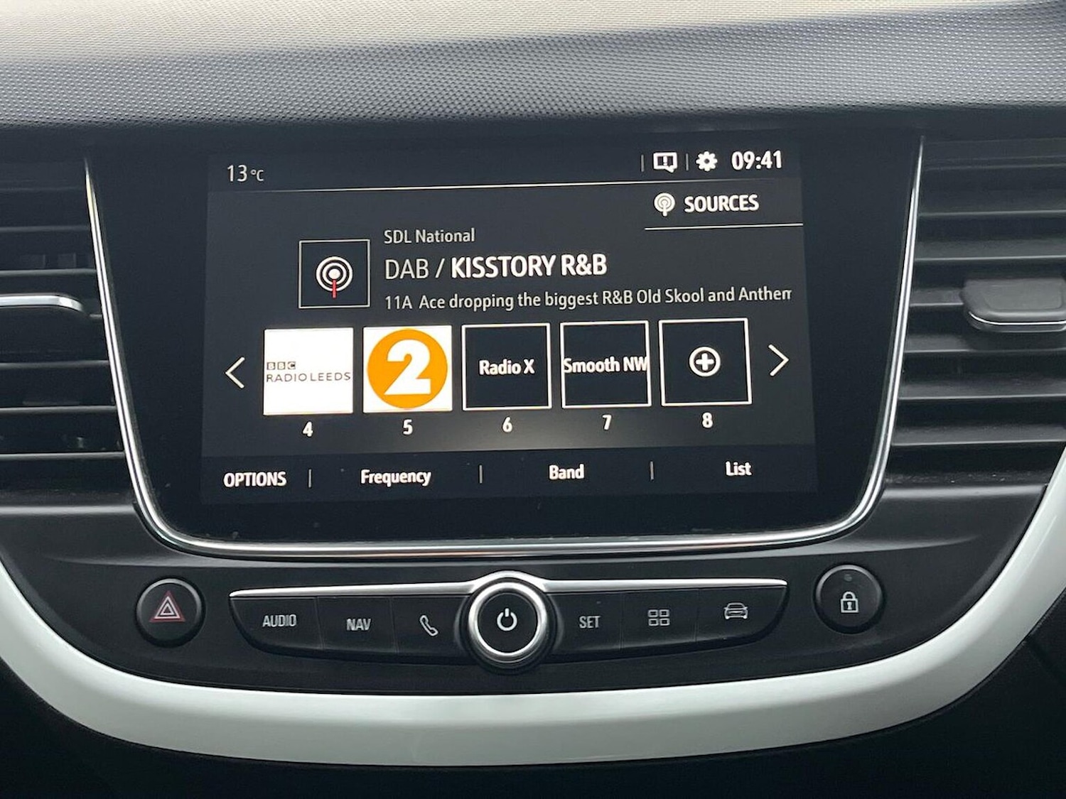 Used Vauxhall Crossland X 2020 for sale - 76877896: Photo 11