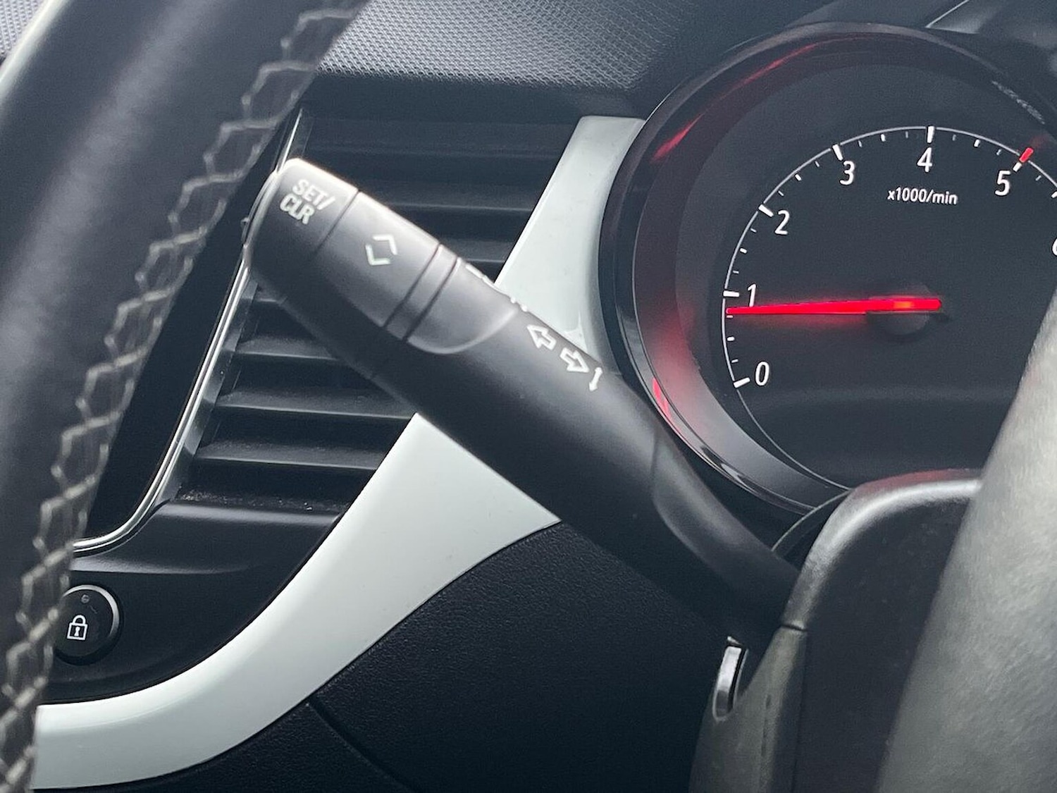 Used Vauxhall Crossland X 2020 for sale - 76877896: Photo 27