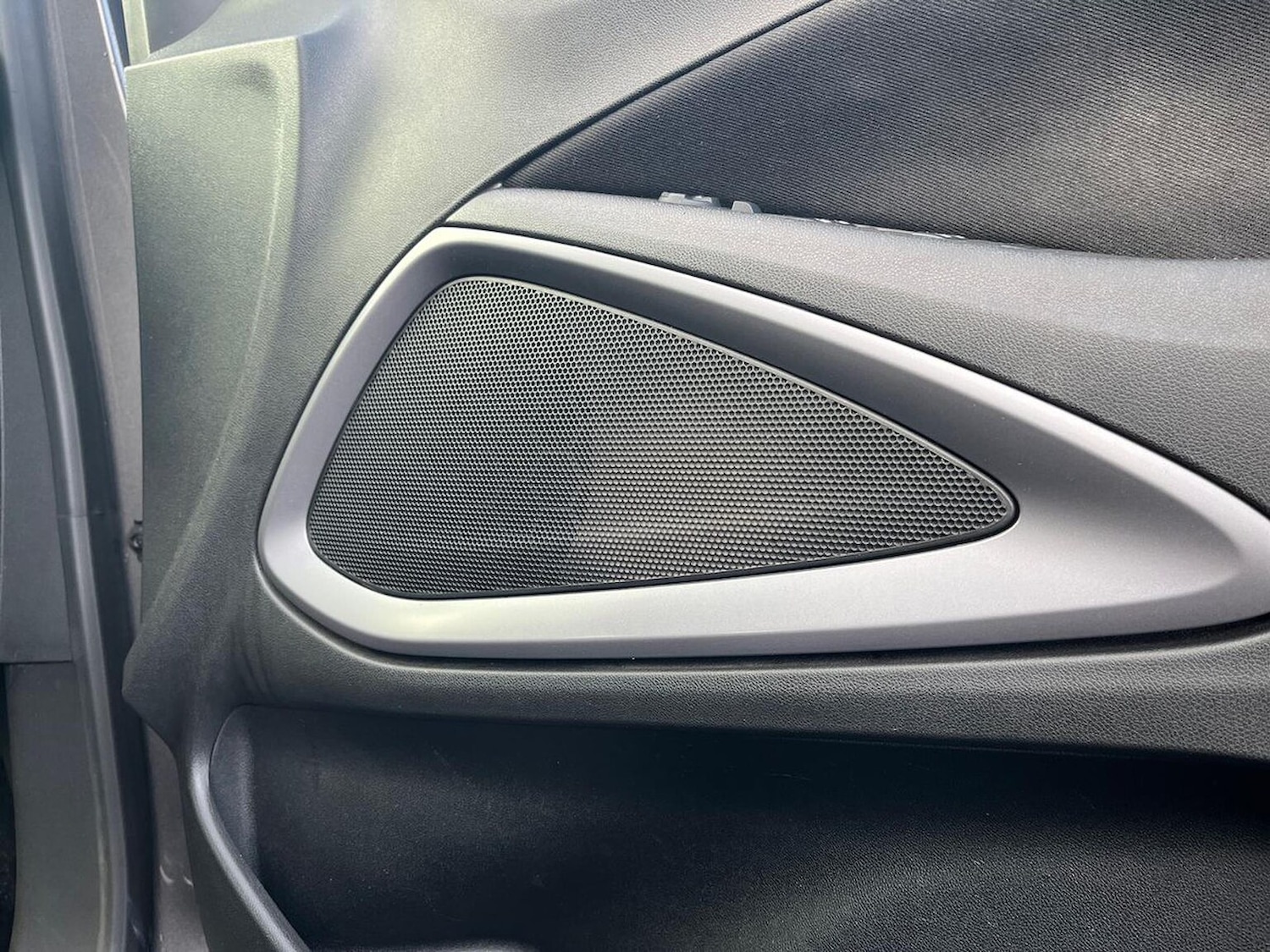 Used Vauxhall Crossland 2022 for sale - 76510759: Photo 28