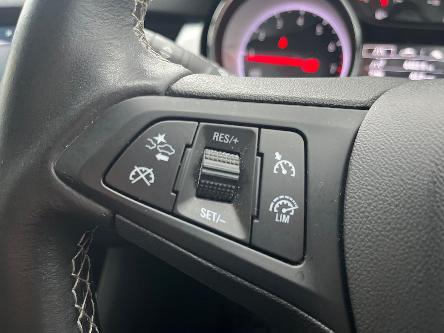 Used Vauxhall Astra 2020 for sale - 76497277: Photo 24