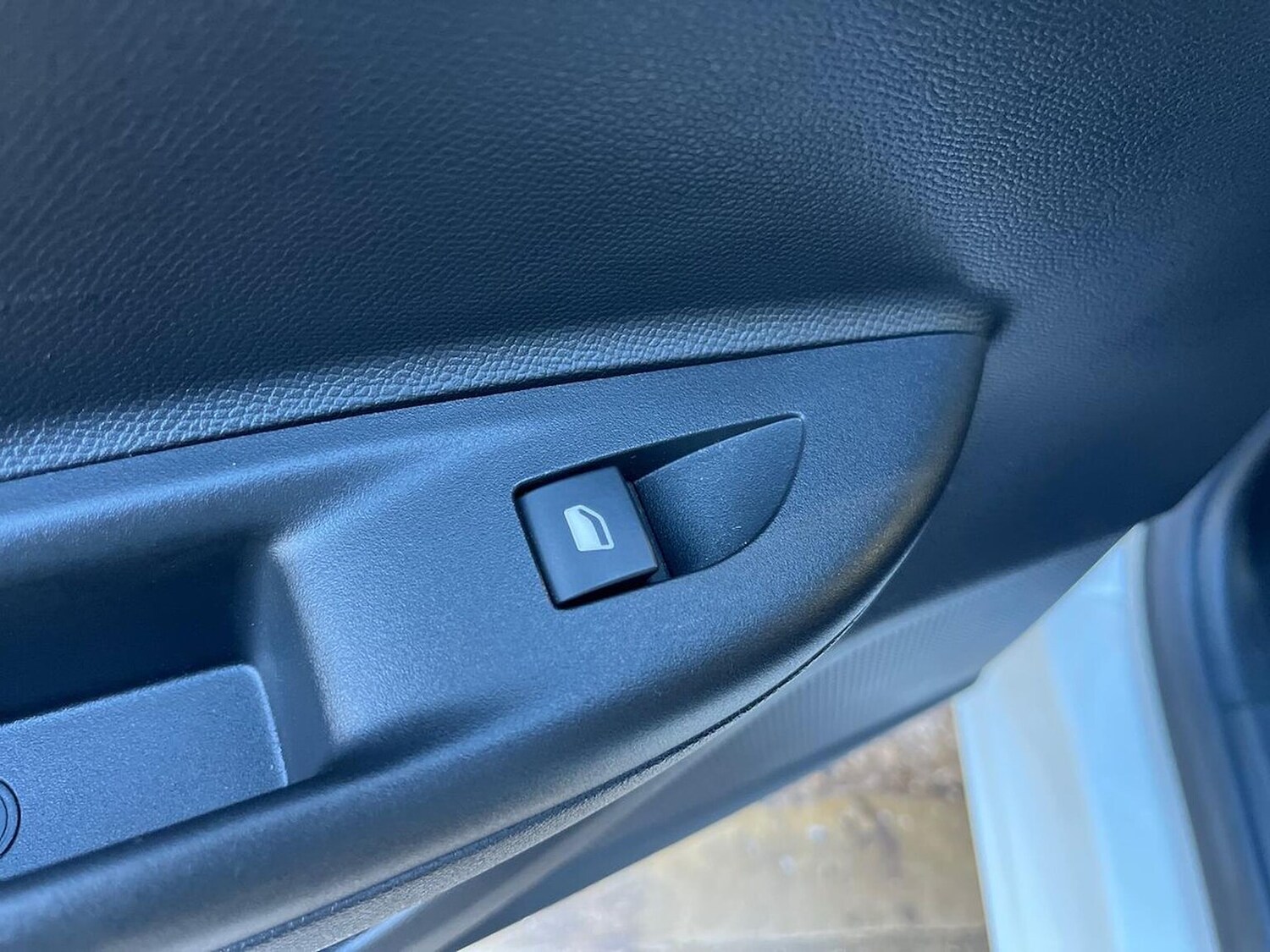 Used Vauxhall Mokka 2022 for sale - 76699457: Photo 37