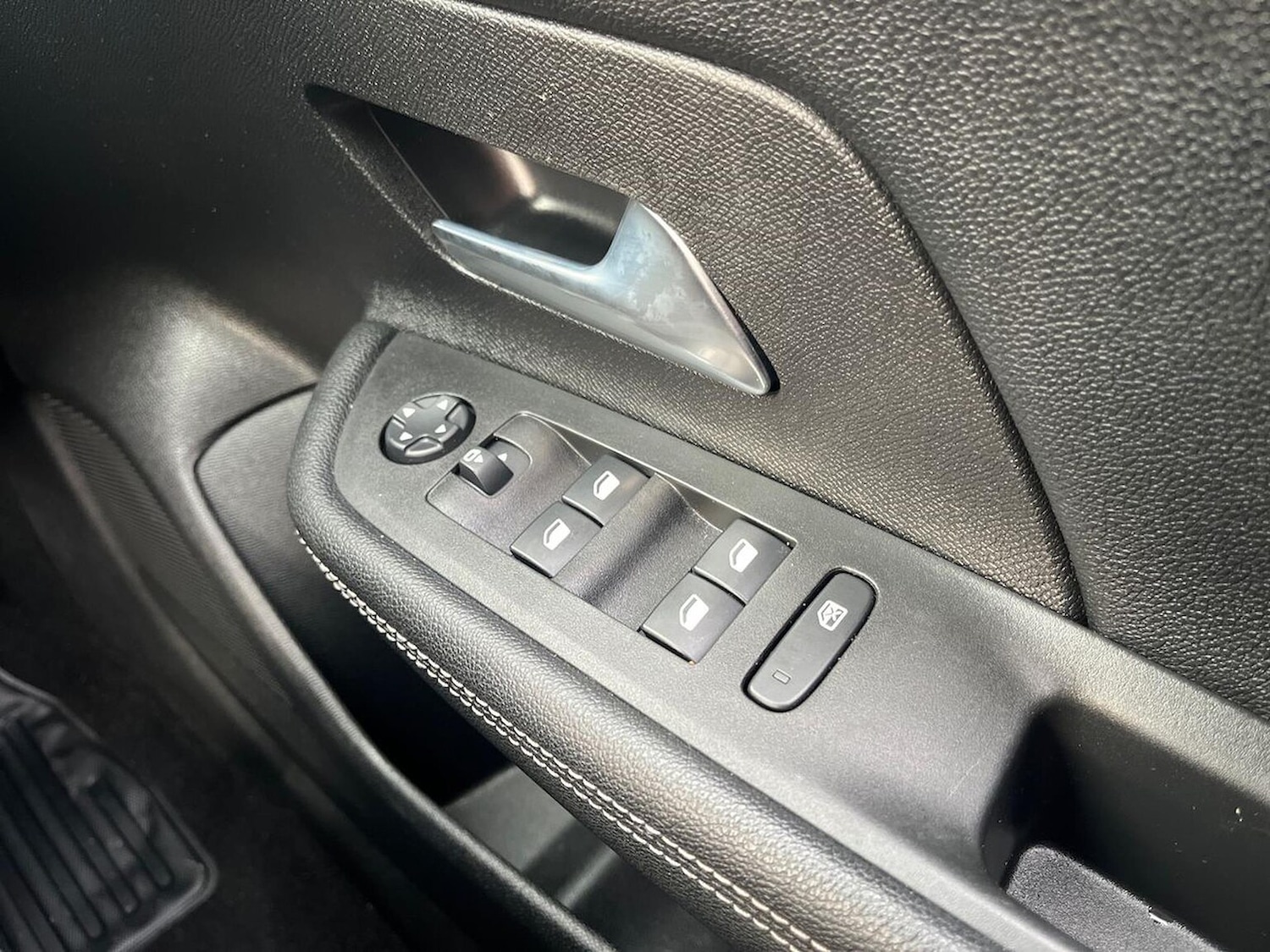 Used Vauxhall Mokka 2024 for sale - 76510756: Photo 21