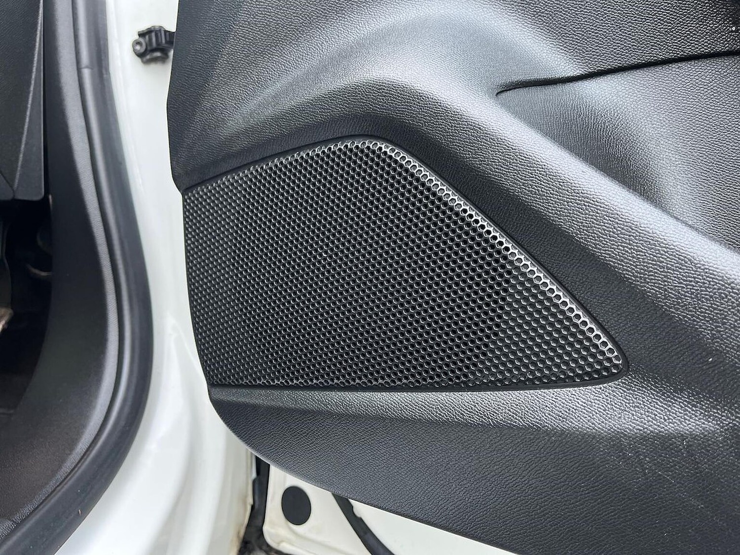 Used Vauxhall Mokka 2022 for sale - 76638881: Photo 30