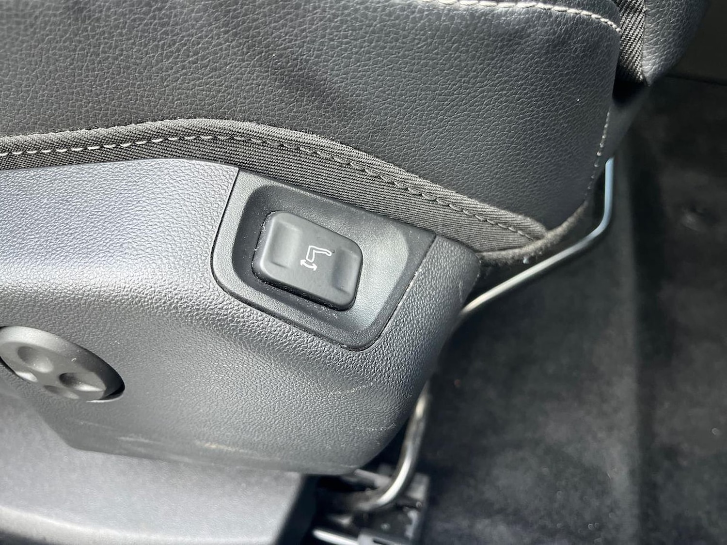 Used Vauxhall Grandland 2023 for sale - 76464638: Photo 41