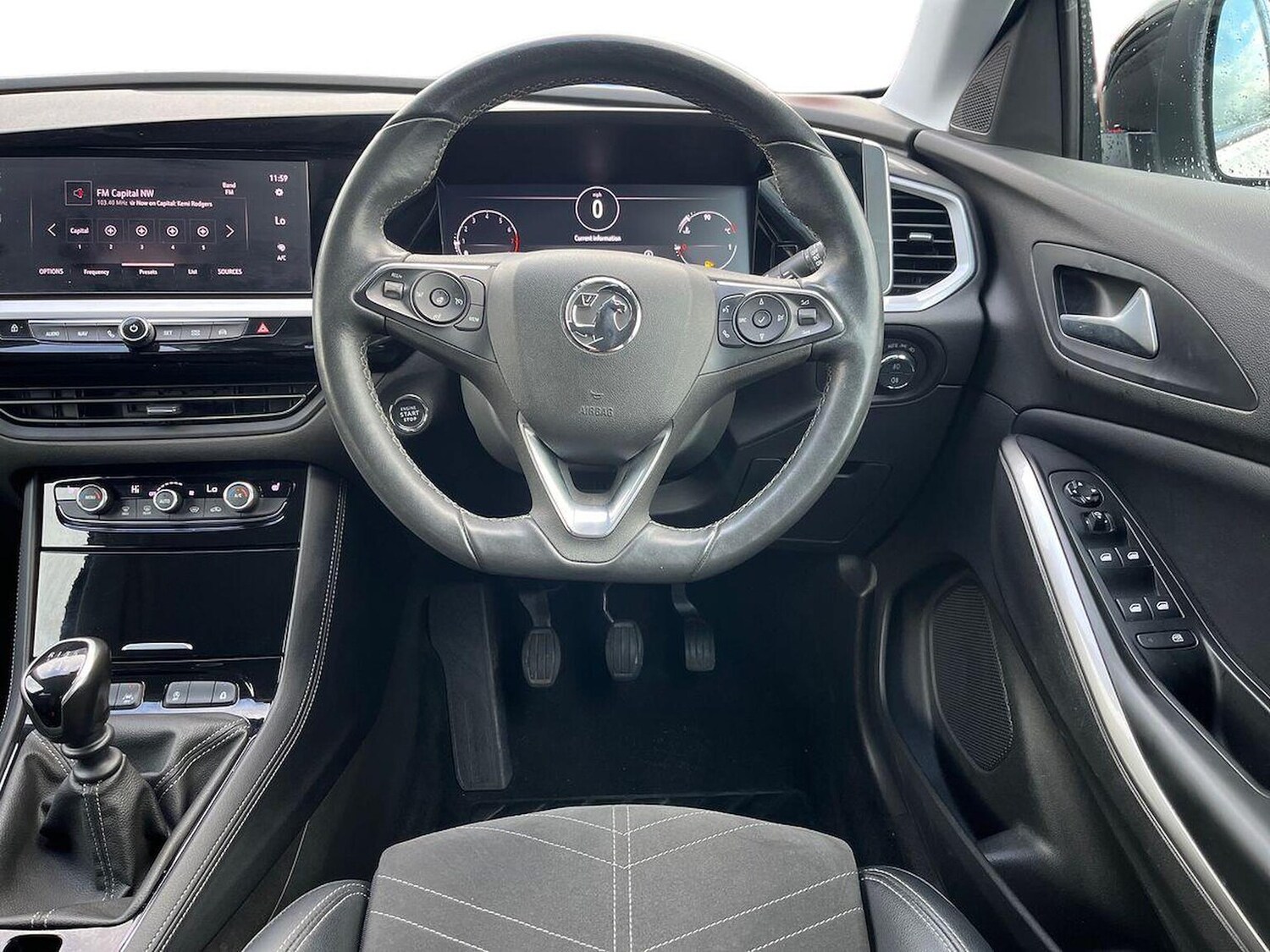 Used Vauxhall Grandland 2023 for sale - 76464638: Photo 9