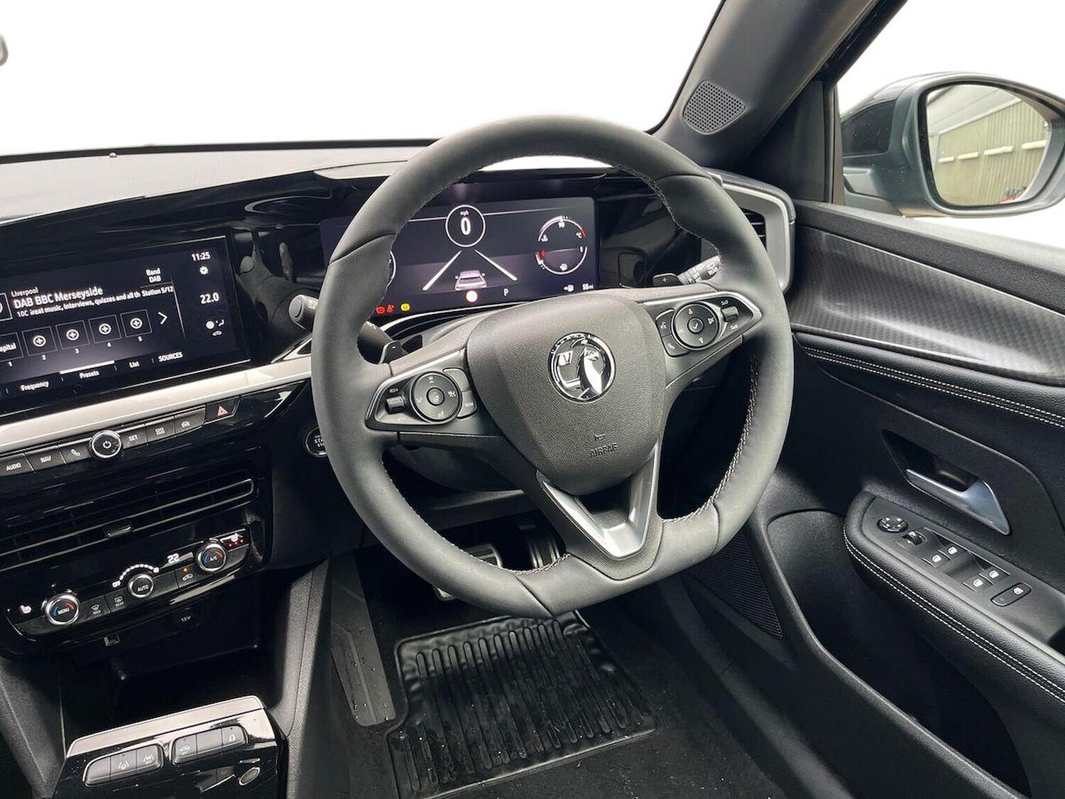 Used Vauxhall Mokka 2024 for sale - 76682638: Photo 15