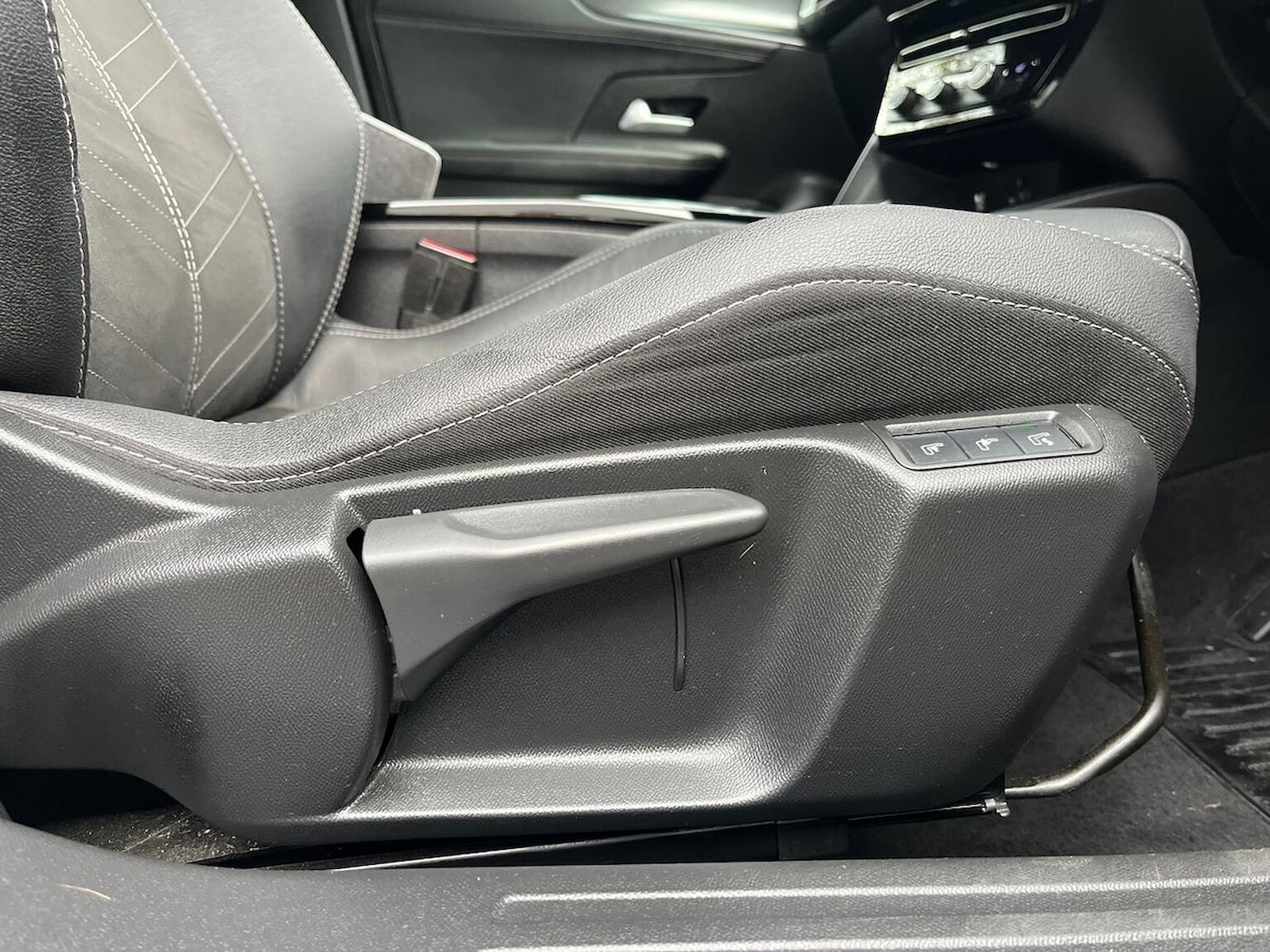 Used Vauxhall Mokka 2024 for sale - 76682638: Photo 29