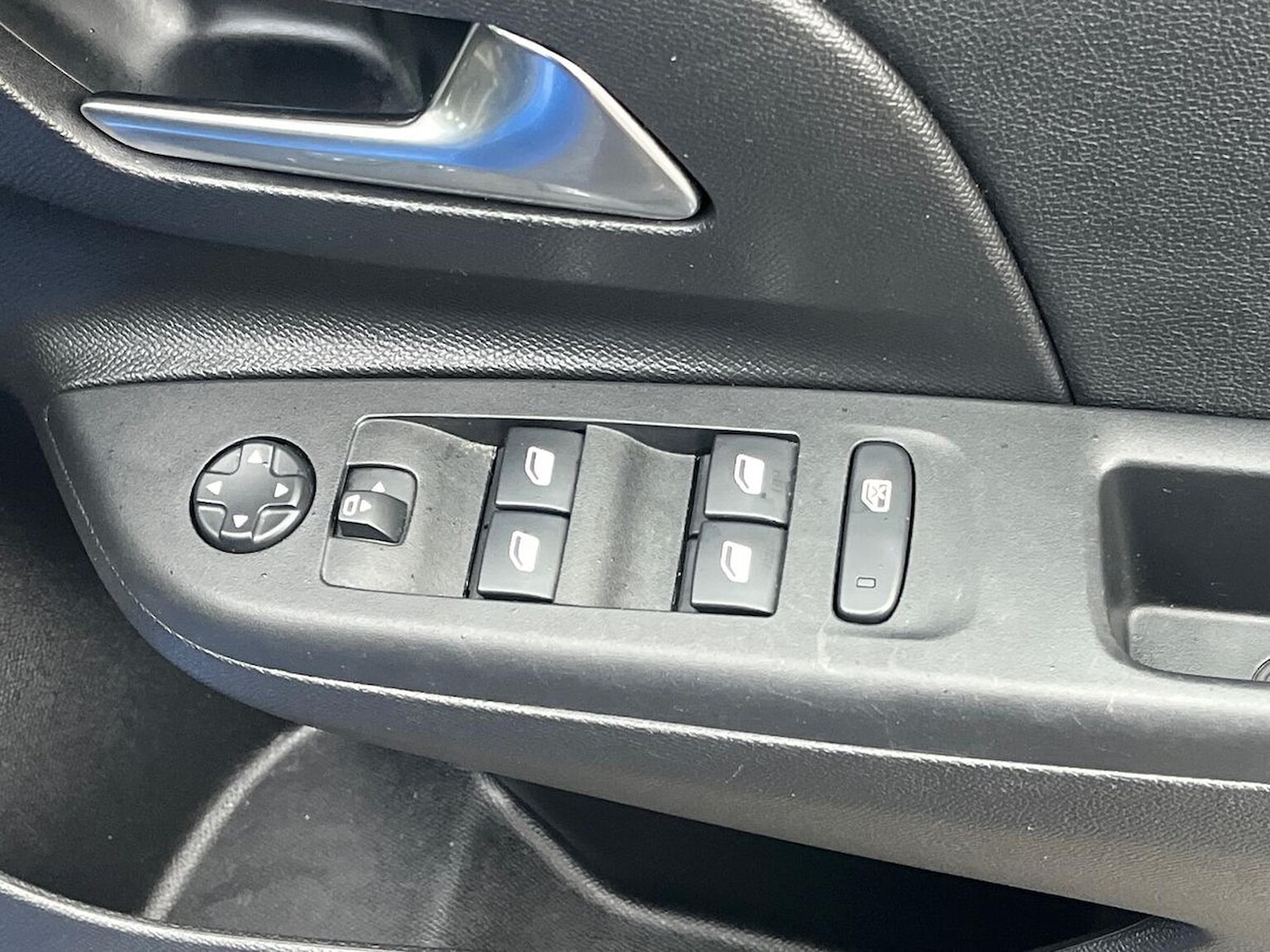 Used Vauxhall Corsa 2023 for sale - 76877895: Photo 21