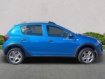 Used Dacia Sandero Stepway 2018 for sale - 75957169: Photo