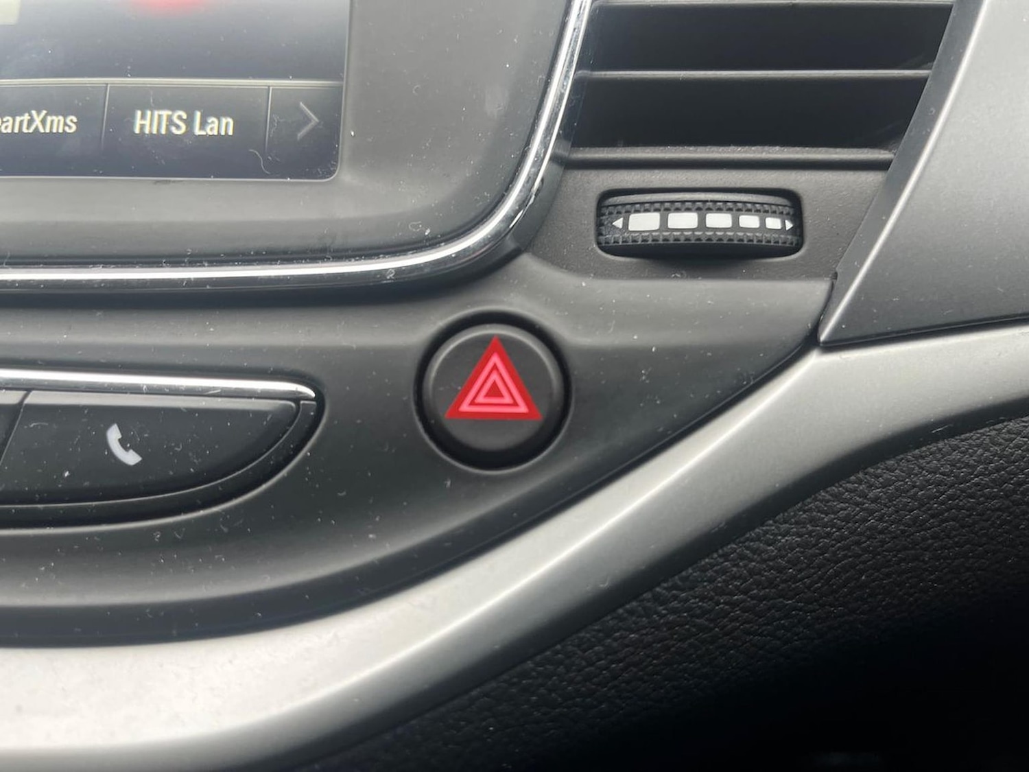 Used Vauxhall Astra 2017 for sale - 76541921: Photo 22