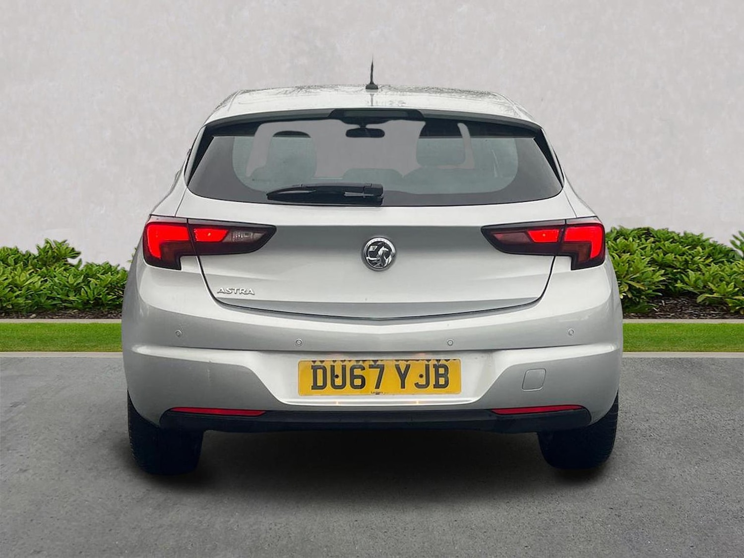 Used Vauxhall Astra 2017 for sale - 76541921: Photo 4