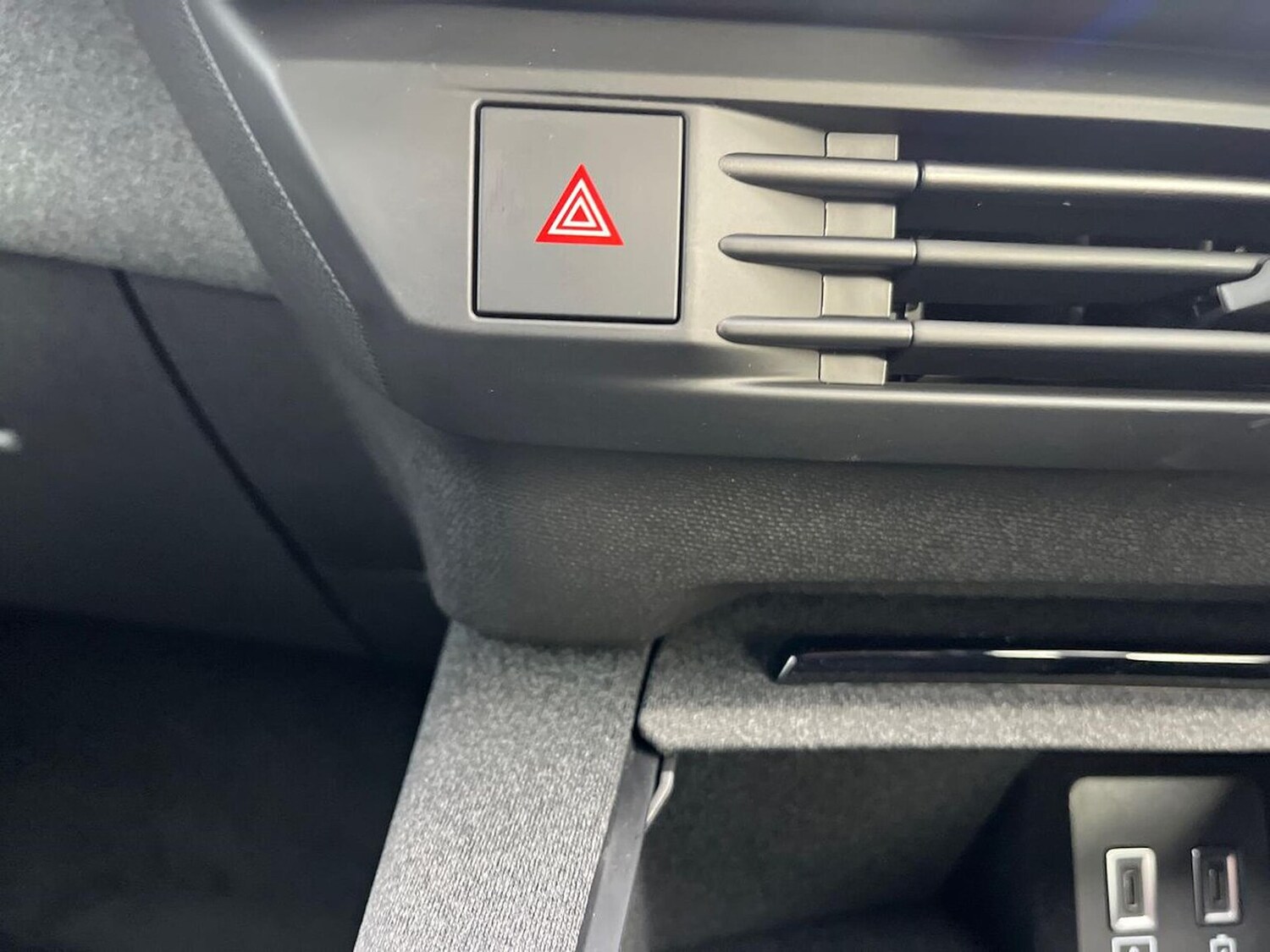 Used Vauxhall Grandland 2025 for sale - 76335167: Photo 22