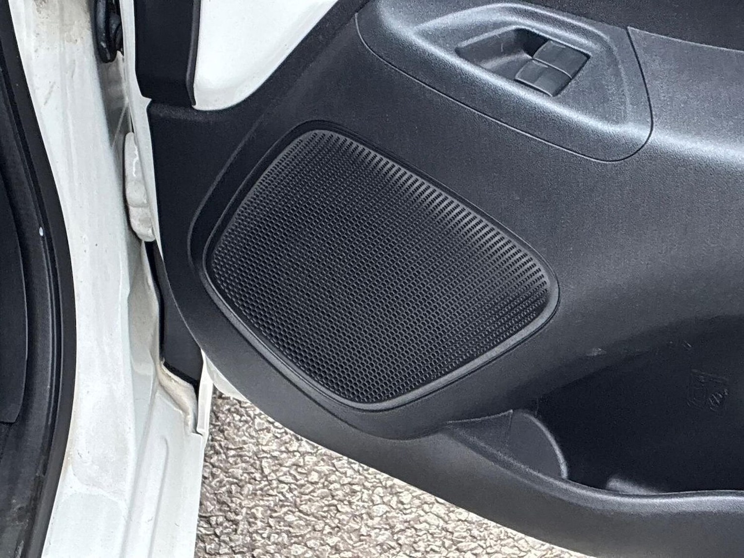 Used Peugeot 108 2017 for sale - 77078016: Photo 30