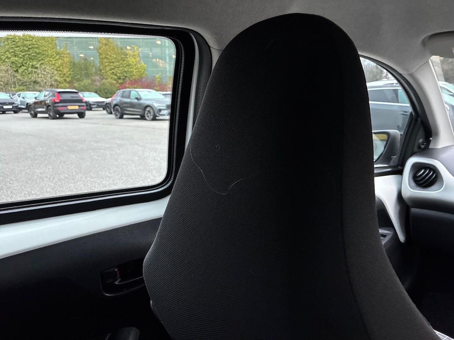 Used Peugeot 108 2017 for sale - 77078016: Photo 31