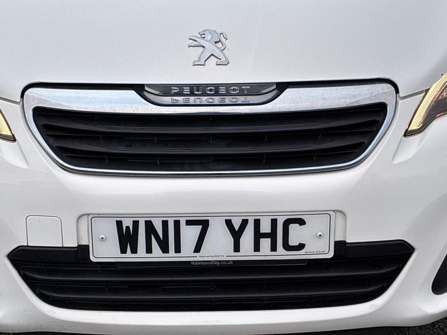 Used Peugeot 108 2017 for sale - 77078016: Photo 32