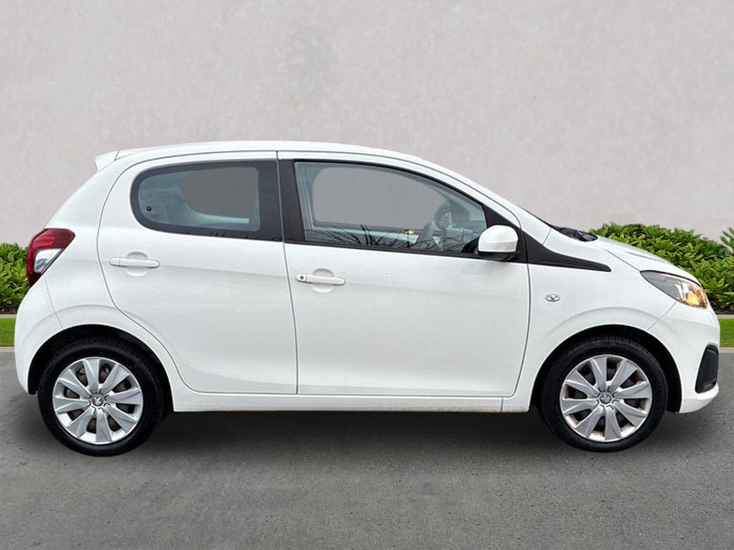 Used Peugeot 108 2017 for sale - 77078016: Photo 5