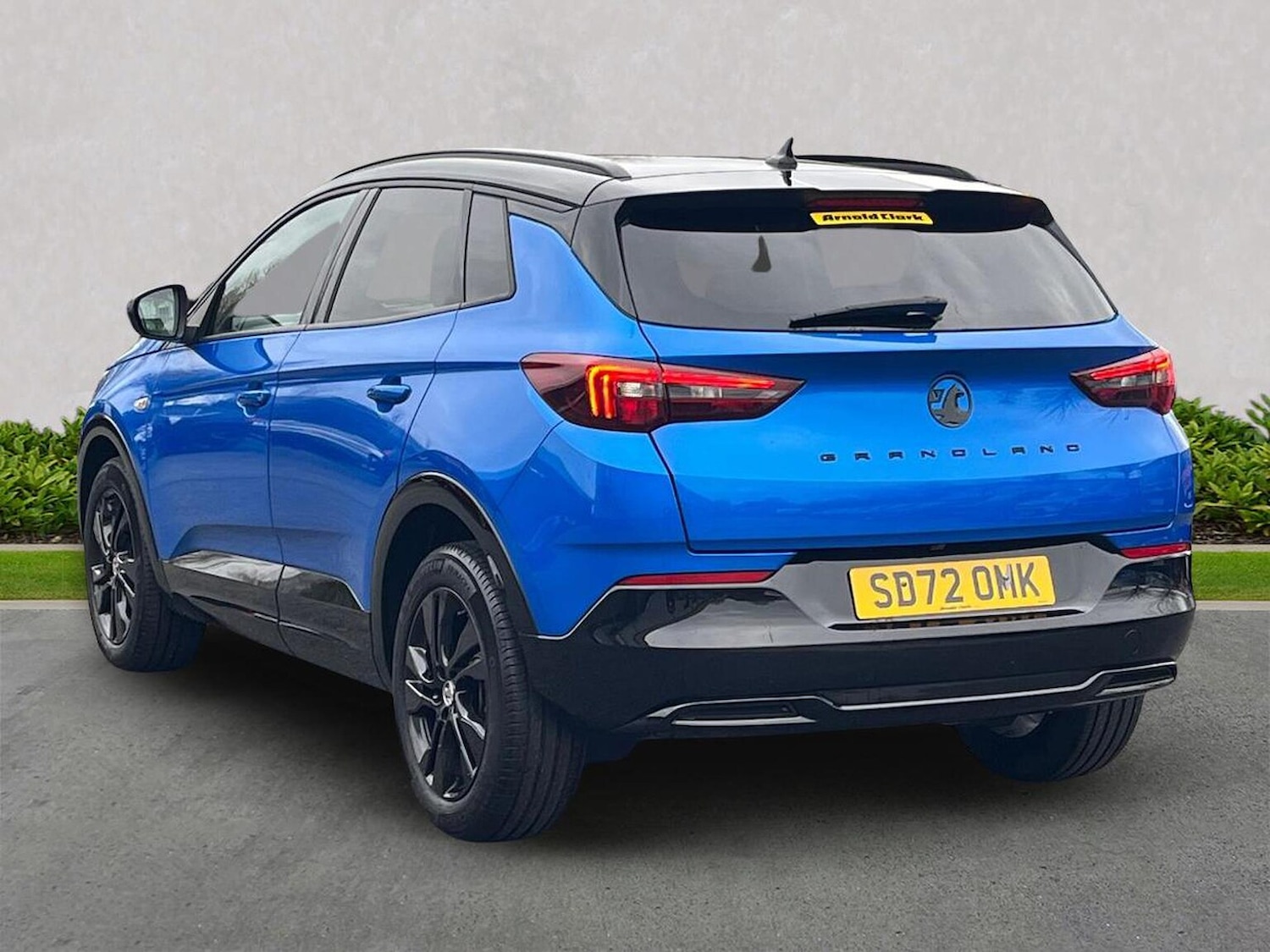 Used Vauxhall Grandland 2022 for sale - 76713183: Photo 2