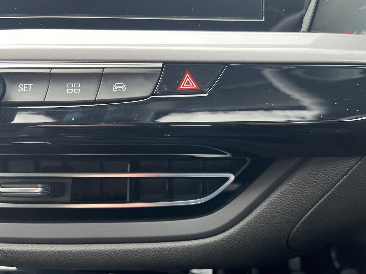 Used Vauxhall Grandland 2022 for sale - 76713183: Photo 22